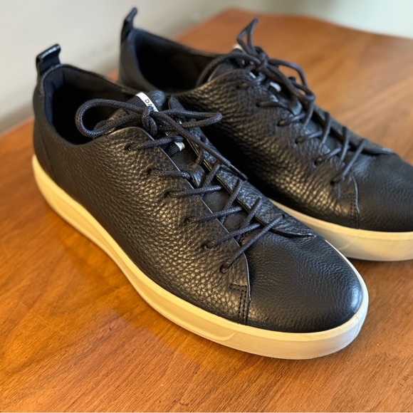 Beautiful Black ECCO perfect brand sneakers size 41 - Picture 8 of 8
